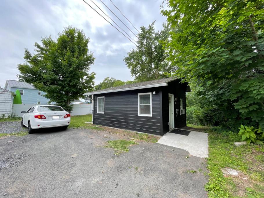 Campfire Cottage Fireplace, Fire Pit & No Chores! Kingston Exterior photo
